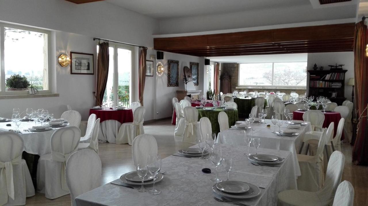 Tenuta Di Pietra Porzia 몬테포르지오카토네 외부 사진