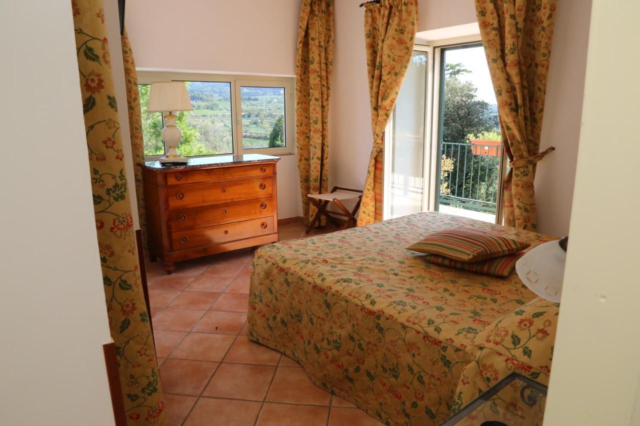 Tenuta Di Pietra Porzia 몬테포르지오카토네 외부 사진