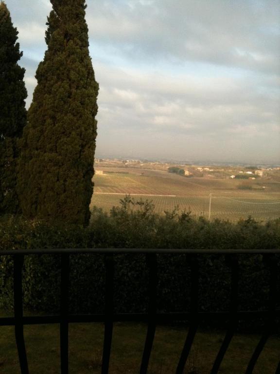 Tenuta Di Pietra Porzia 몬테포르지오카토네 객실 사진